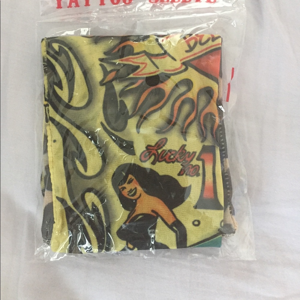 Tattoo sleeves